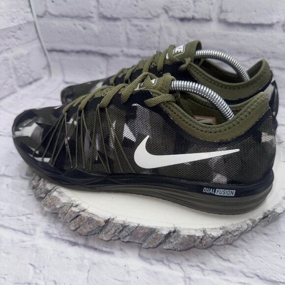 Nike Train Dual Fusion TR Womens Training Shoes Size 11 Camo 844667-200 - Picture 5 of 11